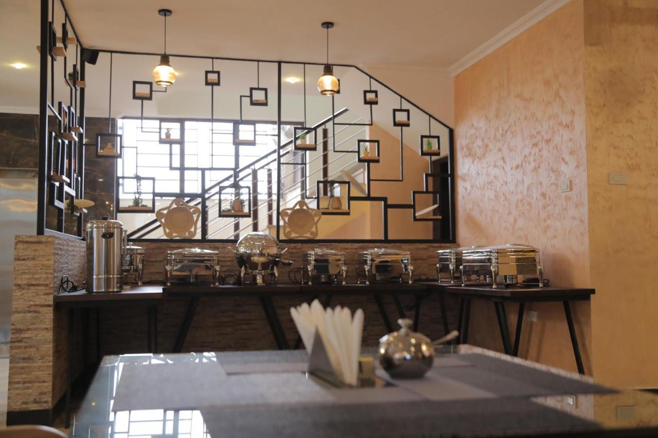 Zemalex Hotel Addis Ababa Luaran gambar