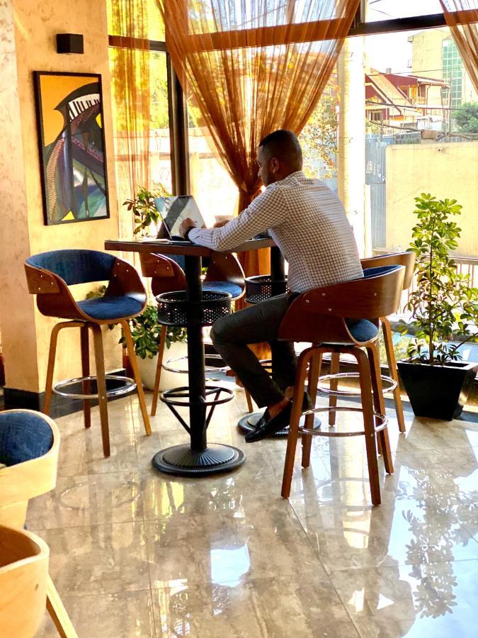 Zemalex Hotel Addis Ababa Luaran gambar